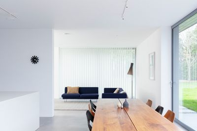 Verticale lamelgordijnsystemen, SG 2910, Palisade Revive, Gerrards Cross, London, United Kingdom